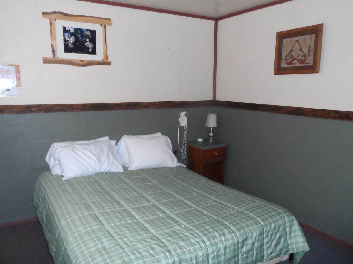 The Jack Saloon Motel Lolo Bilik gambar